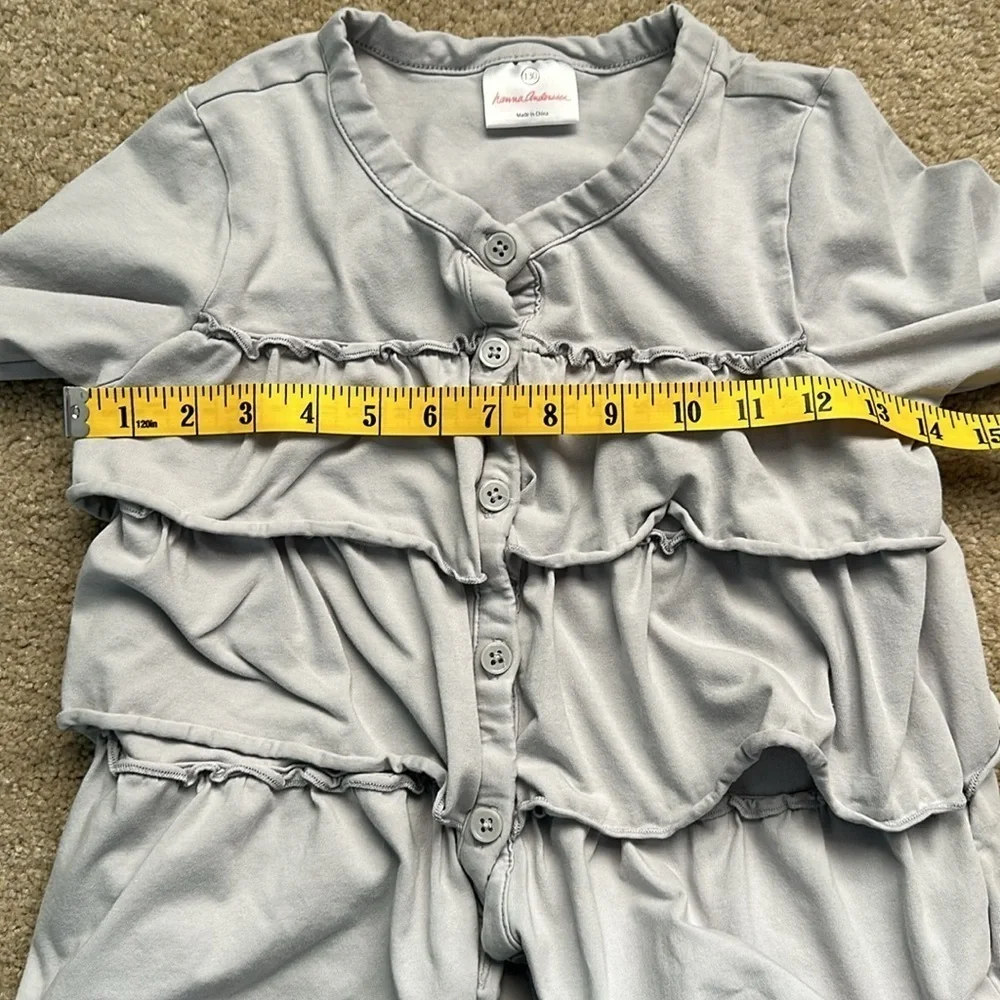 Hanna Andersson Light Gray Girls Button Up with Ruffles Size 130/8